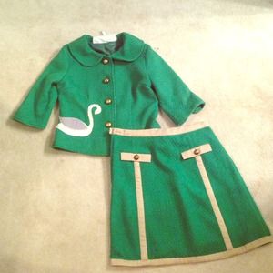 Green, swan skirt suit!