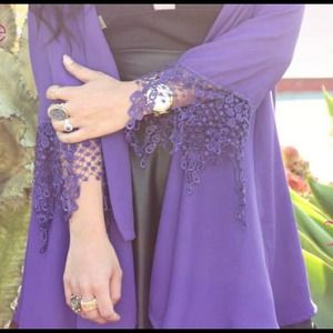 Violet kimono with lace detail