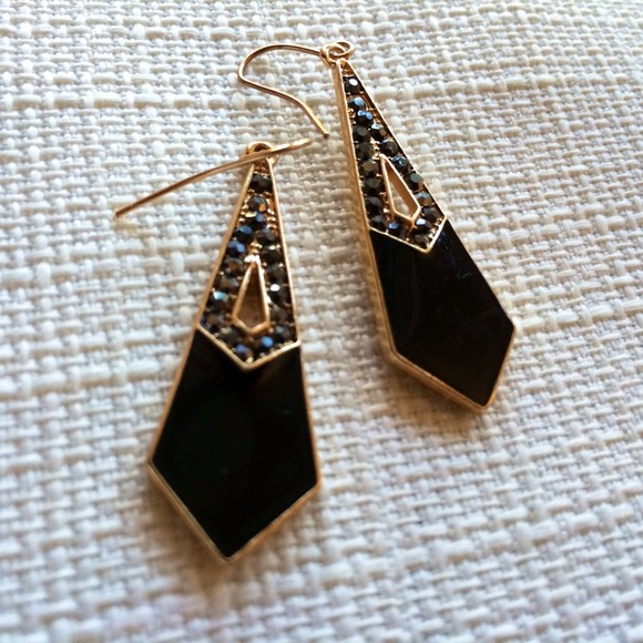 Francesca's- Art Deco Style Earrings