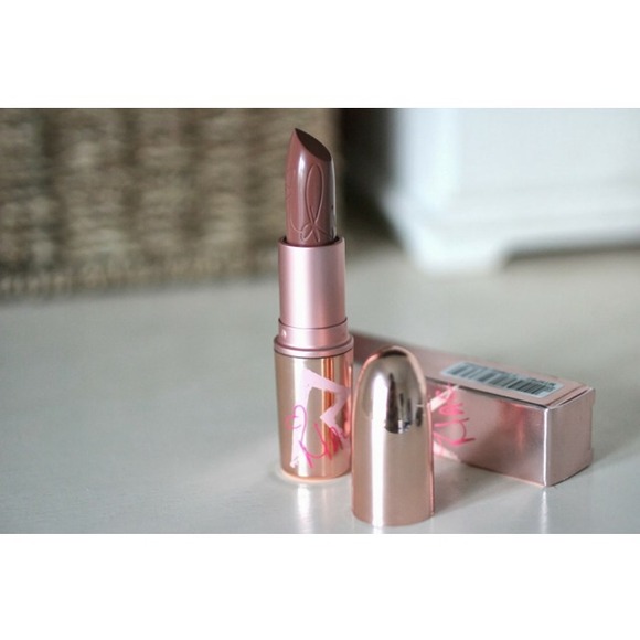 ❌ SOLD ❌ MAC RiRi Nude Lipstick - Picture 1 of 4