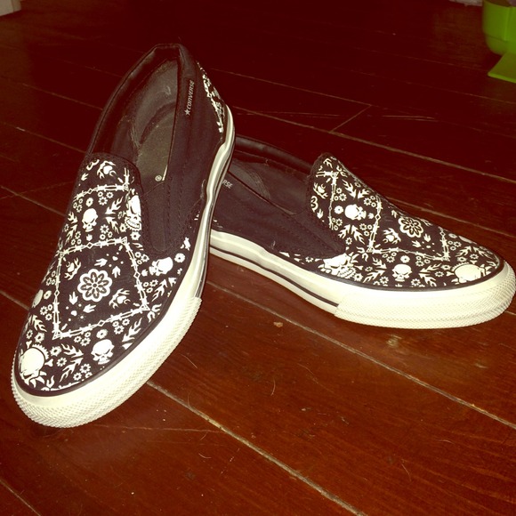 Converse Shoes - Slip on converse sneaker
