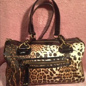 ✨JESSICA SIMPSON✨ 'FREE LOVE' SATCHEL