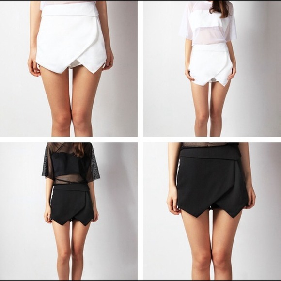 ISO Zara Skort Black Large!!!