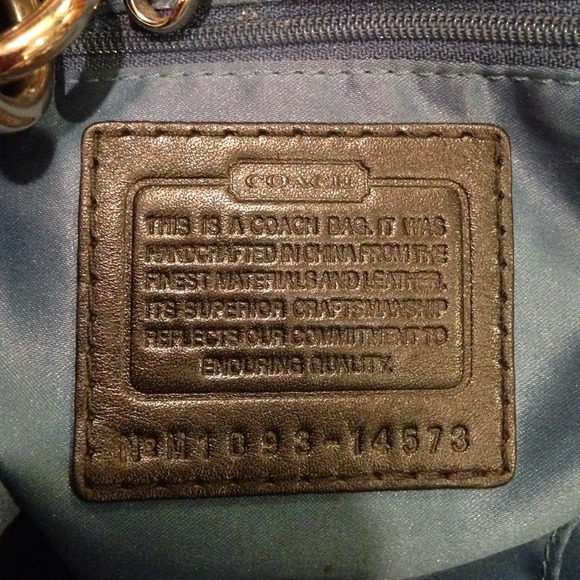 coach navy and white - Picture 2 of 5