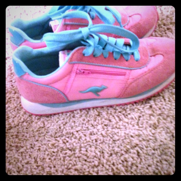 pink kangaroo shoes