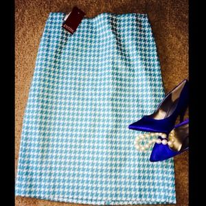 Turquoise houndstooth pencil skirt