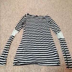 Lululemon long sleeve light green/black stripe