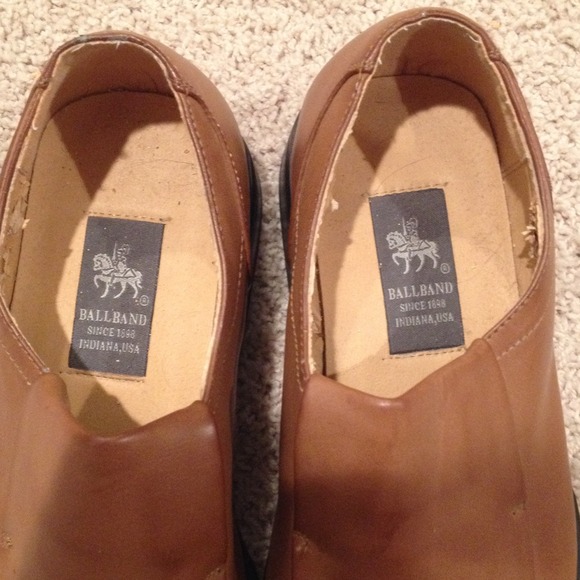 Dress shoes - Picture 2 of 3