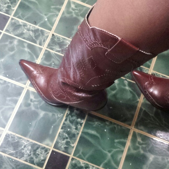 Extra pics of boots