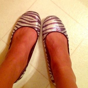 Sequin zebra flats!