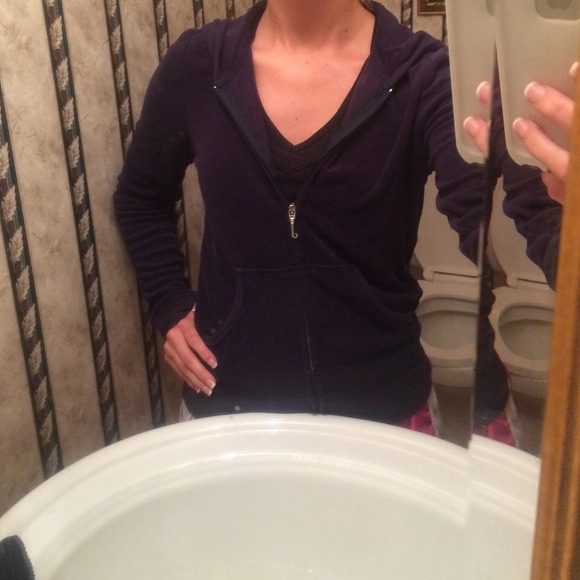 Additional pics of Tracksuit with shorts - Picture 3 of 3