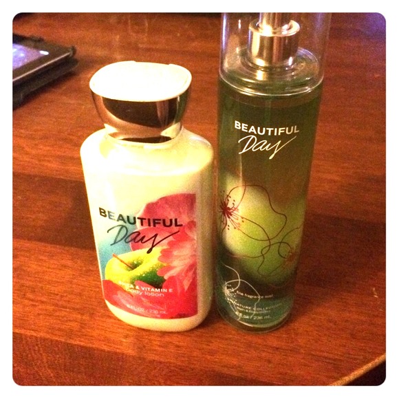 New bath and body beautiful day and warm vanilla