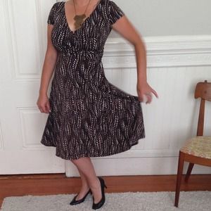 ⛔️️SOLD ⛔️Vneck faux wrap brown dress