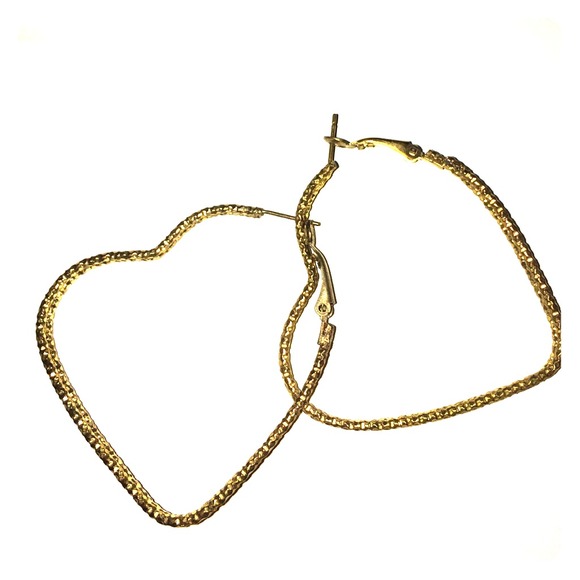 brass gold heart earrings