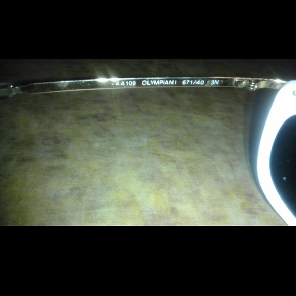 Sunnies - Picture 3 of 4