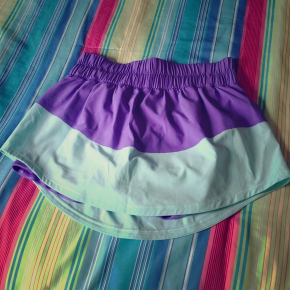Lululemon size 4 running skirt, worn once