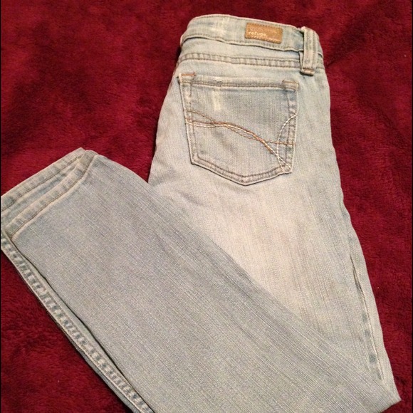 Refuge❇️ - Picture 3 of 3