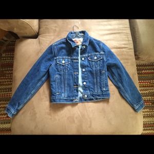 ❤️SOLD ON MERCARI❤️Perfect Levi's jean jacket