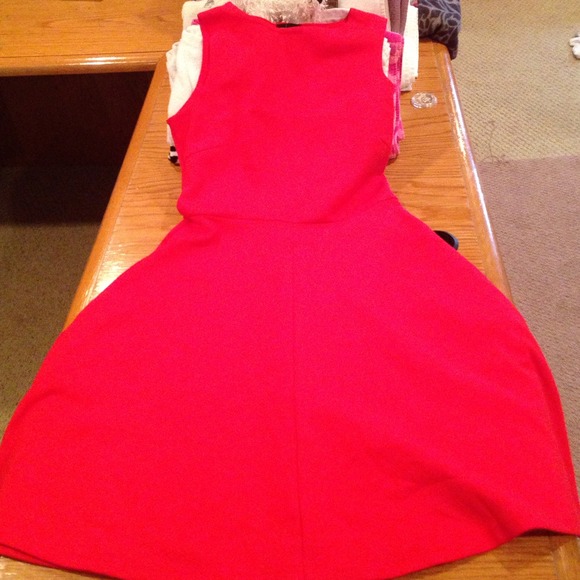 Red Moda International