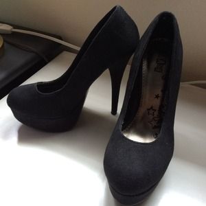 Black Platform Heels