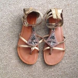 Brown gladiator slipper