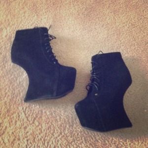 Black Heelless Booties!