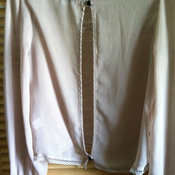 Sheer blouse - Picture 3 of 4