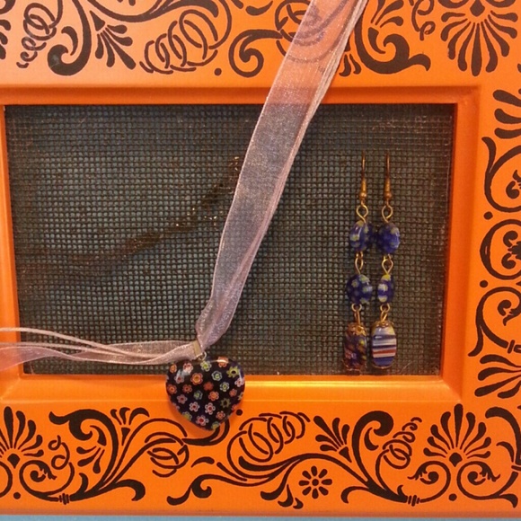 Colorful blue hues necklace and earring set