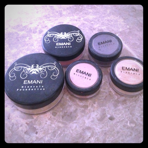 Mineral make up bundle