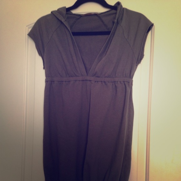 Hooded V-neck Dress