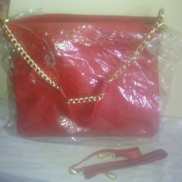 **SOLD*** Authinic Mod'Arte red shoulder bag