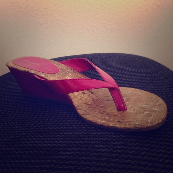 Sandal