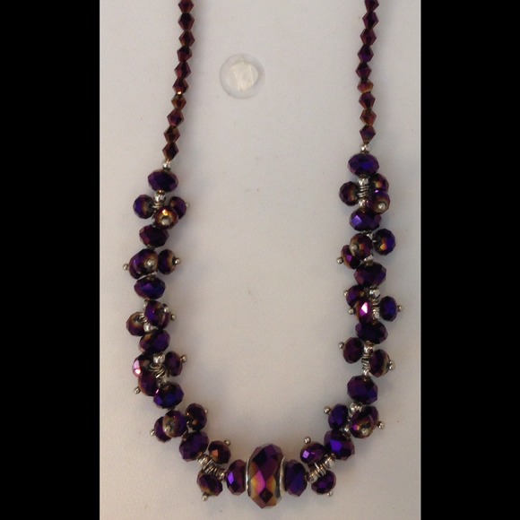 Necklace with magnet clasp