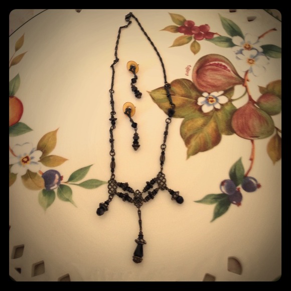 Vintage inspired matching set w/ black beads