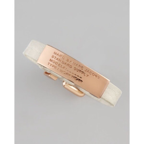 Marc jacobs white I.D leather bracet