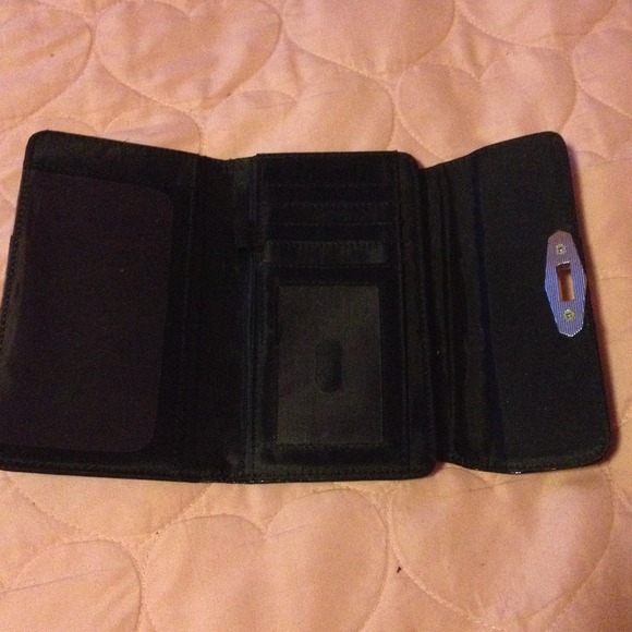 Black wallet - Picture 2 of 3