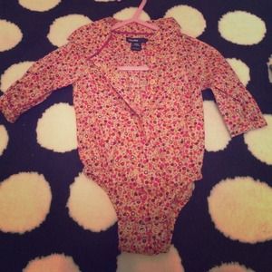 0-3 months baby gap button up bundle