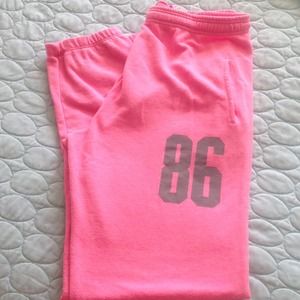 NWOT Victoria Secret Pink sweats Sz M on hold!!