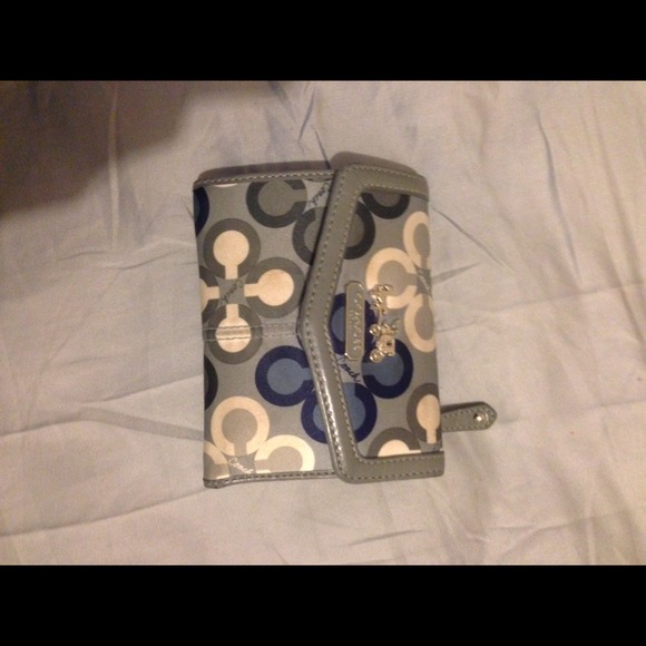 Coach wallet authentic got from coach store - Picture 1 of 2