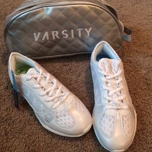 Last past varsity cheer shoes