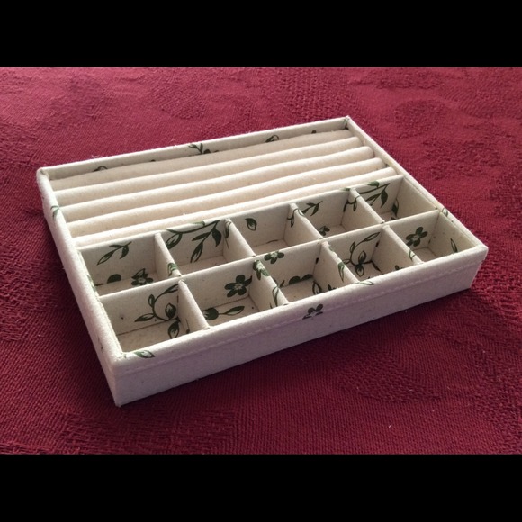 Darling Jewelry Box