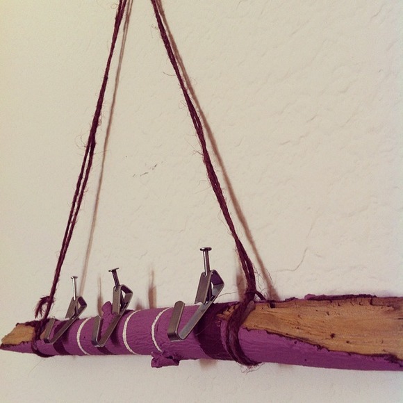 Functional wall hang - Picture 2 of 3