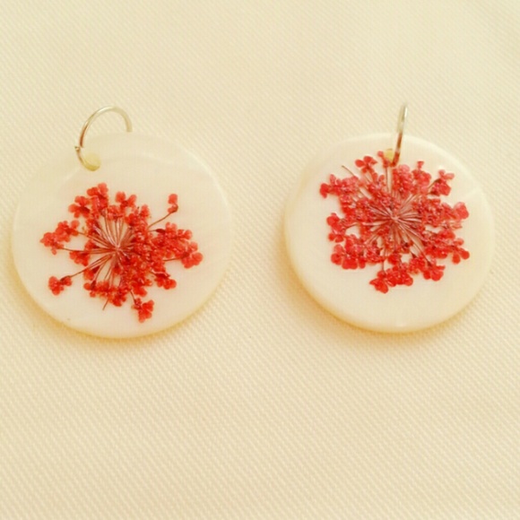 Dried flower shell pendants ( a pair)