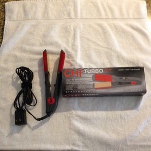 Chi turbo straightener