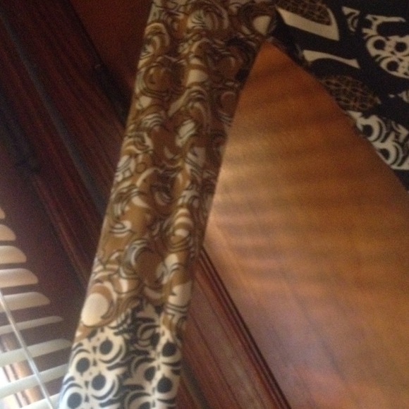 Dress worn probably once or twice - Picture 2 of 3