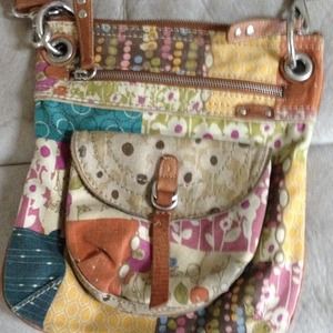 Fossil purse