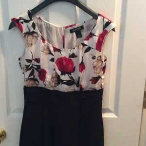 WHITE HOUSE BLACK MARKET "ROSIE" DRESS