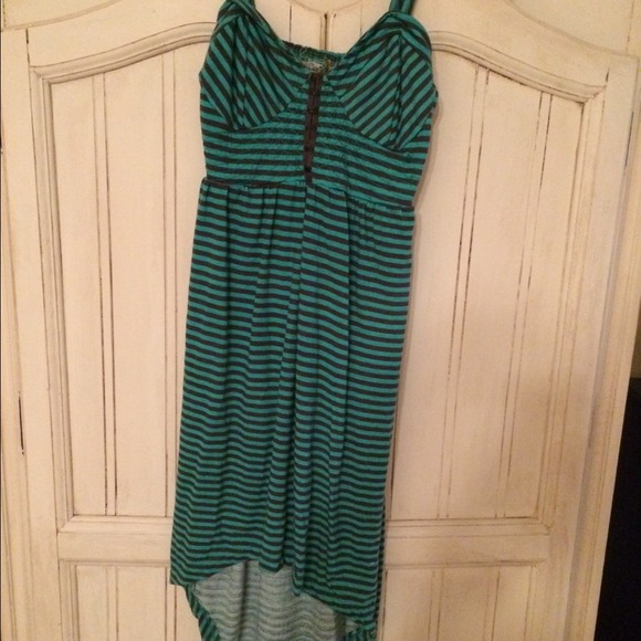Very cute striped High low dress 😄