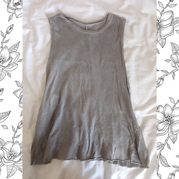 brandy melville moons muscle tank
