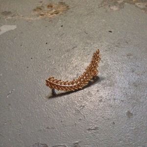 Gold feather ear cuff earring